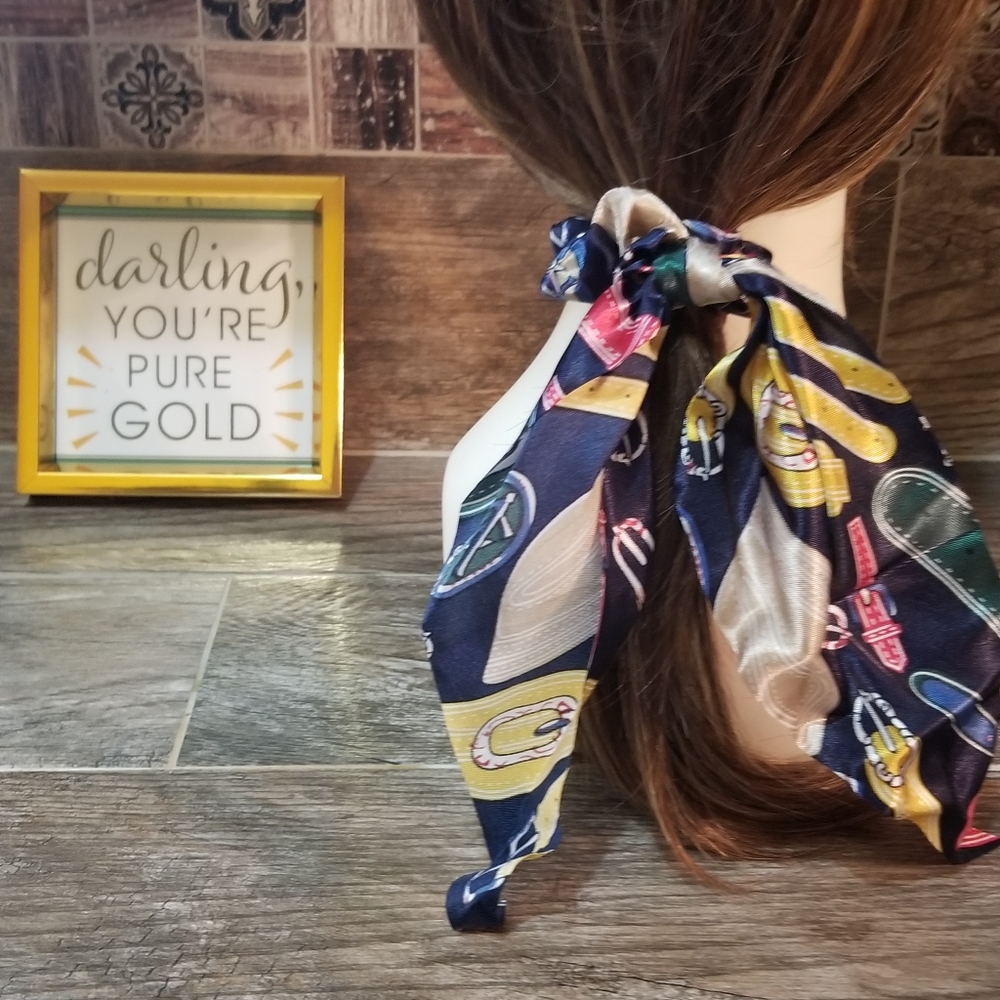 3/30 ☘️Anthropologie Black Silk Scarf Scrungi New